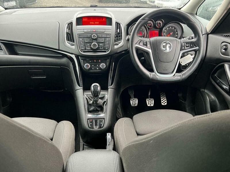2015 Vauxhall Zafira Tourer 2.0 CDTi SRi MPV 5dr Diesel Manual Euro 5 (130 ps) - thumbnail 6