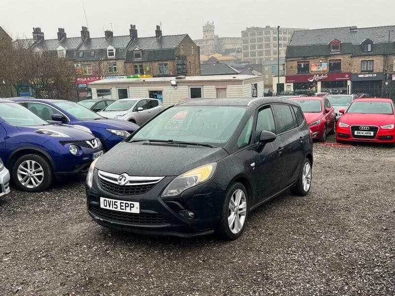 2015 Vauxhall Zafira Tourer 2.0 CDTi SRi MPV 5dr Diesel Manual Euro 5 (130 ps) - image 2