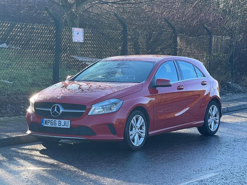 2016 Mercedes-Benz A Class 1.5 A180d Sport (Executive) Hatchback 5dr Diesel Manual Euro 6 (s/s) (109 ps) - image 2