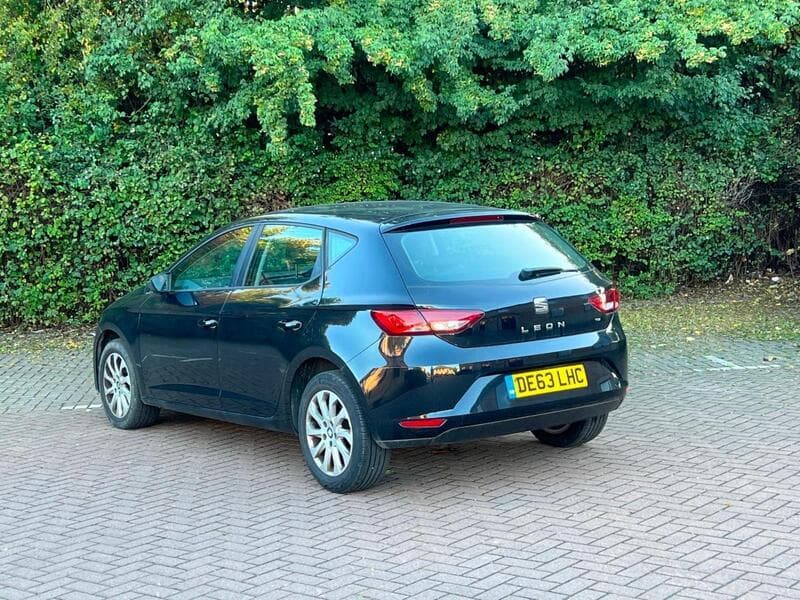 2013 SEAT Leon 2.0 TDI CR SE Hatchback 5dr Diesel Manual Euro 5 (s/s) (150 ps) - thumbnail 9