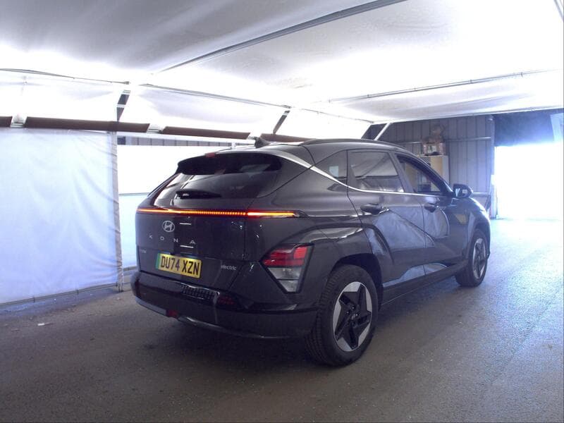 2019 Skoda Superb 2.0 TDI SE L Executive Estate 5dr Diesel DSG Euro 6 (s/s) (150 ps) - image 2