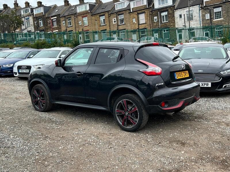2015 Nissan Juke 1.5 dCi Tekna SUV 5dr Diesel Manual Euro 6 (s/s) (110 ps) - thumbnail 11