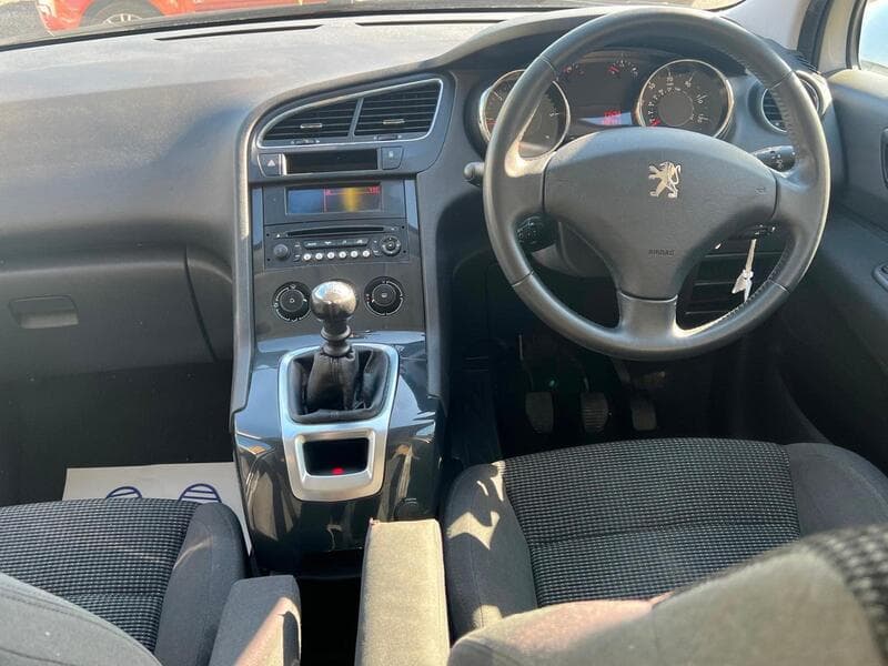 2013 Peugeot 5008 1.6 HDi Active MPV 5dr Diesel Manual Euro 5 (115 ps) - thumbnail 6