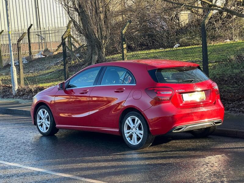2016 Mercedes-Benz A Class 1.5 A180d Sport (Executive) Hatchback 5dr Diesel Manual Euro 6 (s/s) (109 ps) - thumbnail 9