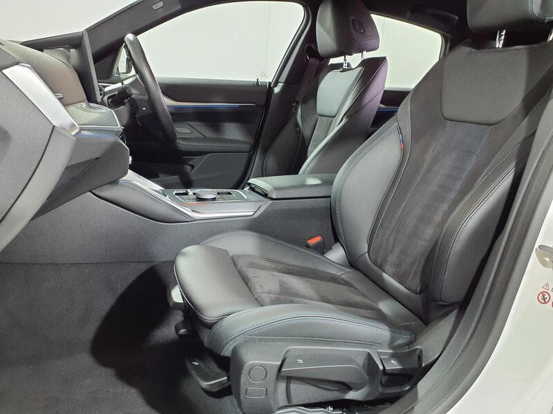 2011 Mercedes-Benz C180 ELEGANCE BLUEEFFICIENCY A 1.8 C180 BlueEfficiency Elegance Saloon 4dr Petrol G-Tronic+ Euro 5 (s/s) (156 ps) - thumbnail 5