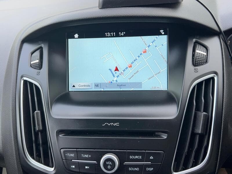 2016 Ford Focus 1.5 TDCi Zetec Estate 5dr Diesel Manual Euro 6 (s/s) (120 ps) - thumbnail 5