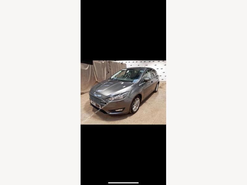 2017 Ford Focus 1.0T EcoBoost Zetec Edition Hatchback 5dr Petrol Manual Euro 6 (s/s) (125 ps) - thumbnail 7
