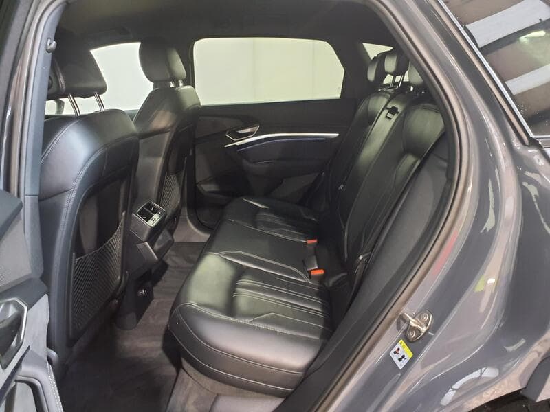 2012 BMW 1 Series 2.0 116d Sport Hatchback 3dr Diesel Manual Euro 5 (s/s) (116 ps) - thumbnail 6