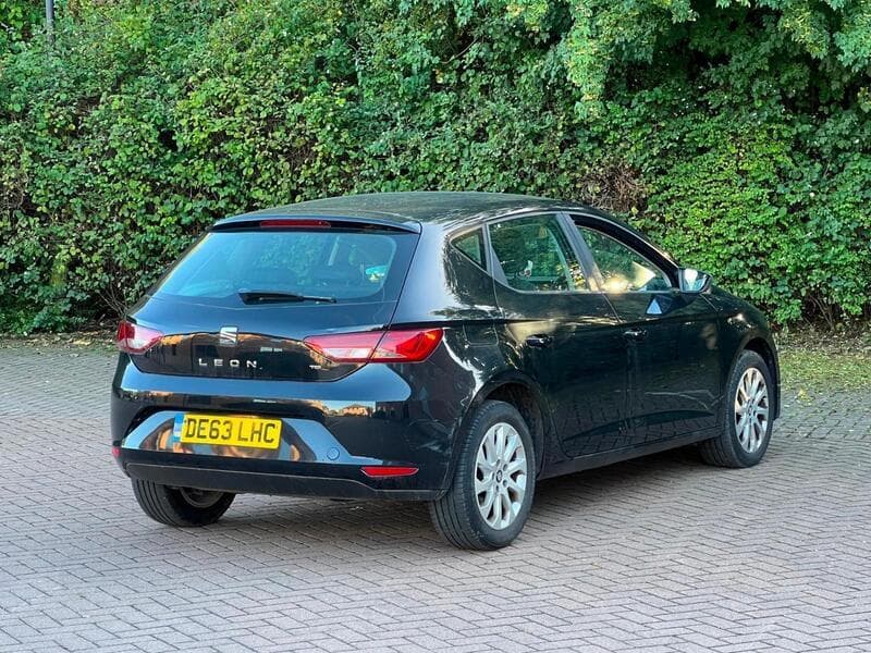 2013 SEAT Leon 2.0 TDI CR SE Hatchback 5dr Diesel Manual Euro 5 (s/s) (150 ps) - image 3