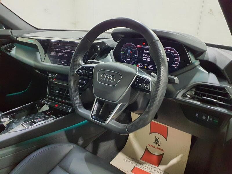 2020 Audi Q7 3.0 TDI V6 50 Black Edition SUV 5dr Diesel Tiptronic quattro Euro 6 (s/s) (286 ps) - thumbnail 5