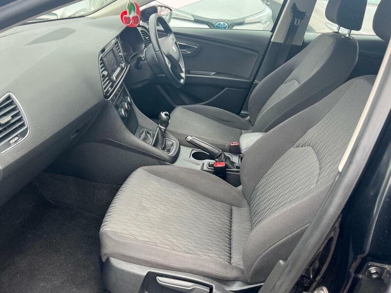 2013 SEAT Leon 2.0 TDI CR SE Hatchback 5dr Diesel Manual Euro 5 (s/s) (150 ps) - thumbnail 4