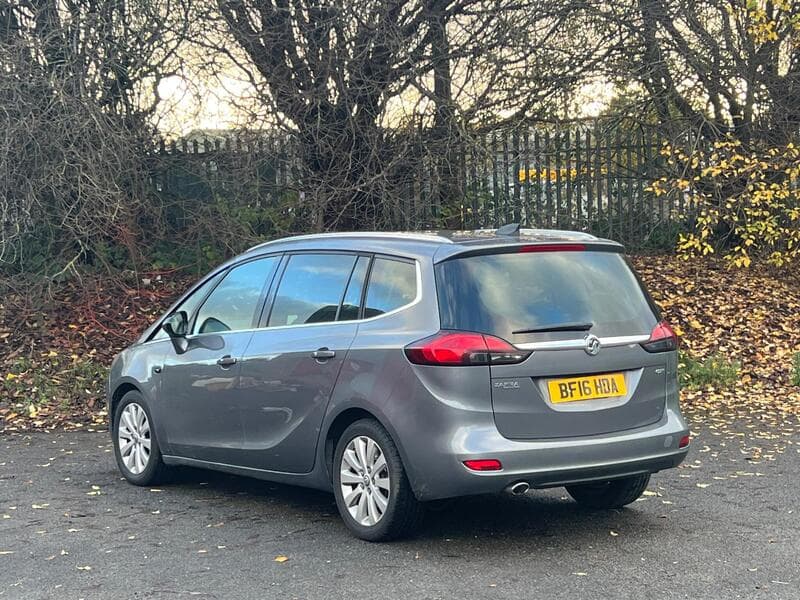 2016 Vauxhall Zafira Tourer 2.0 CDTi SE MPV 5dr Diesel Auto Euro 6 (170 ps) - thumbnail 11