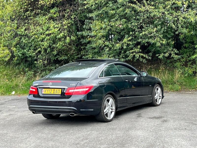 2012 Mercedes-Benz E Class 3.0 E350 CDI V6 BlueEfficiency Sport Coupe 2dr Diesel G-Tronic Euro 5 (265 ps) - image 3