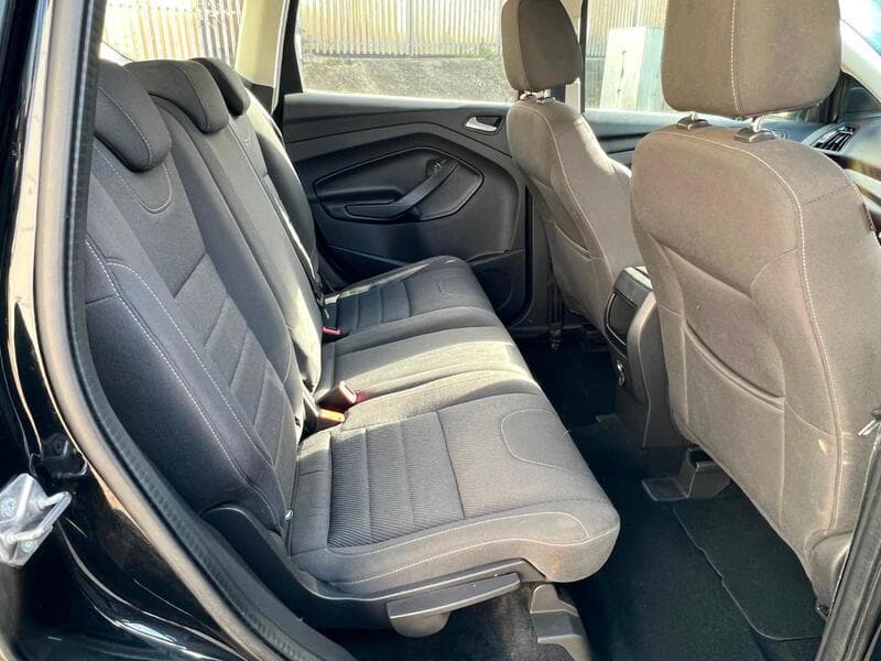 2013 Ford Kuga 2.0 TDCi Zetec SUV 5dr Diesel Manual AWD Euro 5 (140 ps) - thumbnail 8