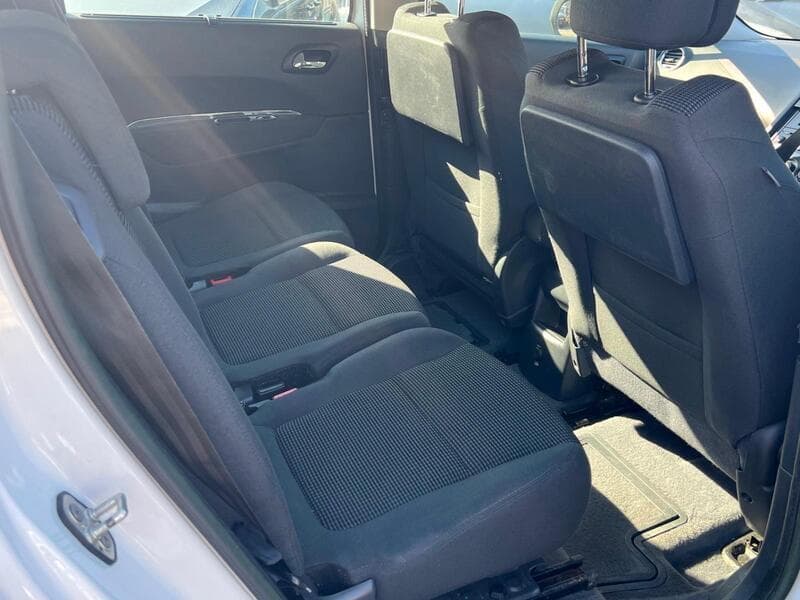 2013 Peugeot 5008 1.6 HDi Active MPV 5dr Diesel Manual Euro 5 (115 ps) - thumbnail 5