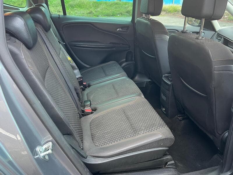 2016 Vauxhall Zafira Tourer 2.0 CDTi SE MPV 5dr Diesel Auto Euro 6 (170 ps) - thumbnail 4