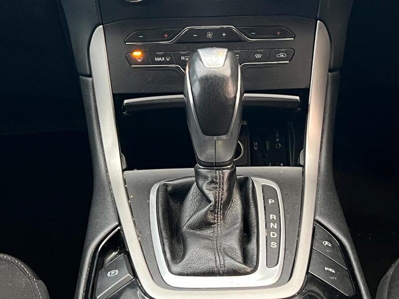 2016 Ford Galaxy 2.0 TDCi Zetec MPV 5dr Diesel Powershift Euro 6 (s/s) (150 ps) - thumbnail 11